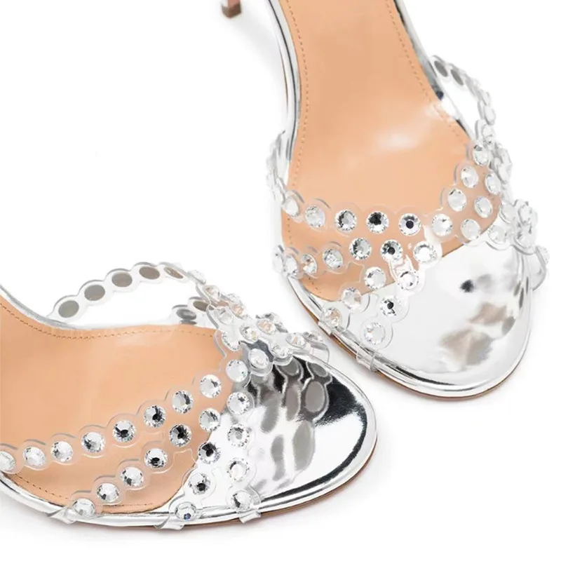 Sociale plus size zilveren hak - Rhinestone Sandal Women recensie en prijs